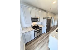 6210 S Eberhart Avenue, Chicago, IL 60637