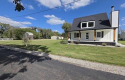 10003 NW 108th St, Moundridge, KS 67107