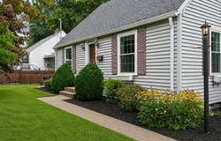 26 Millbury Ave, Millbury, MA 01527