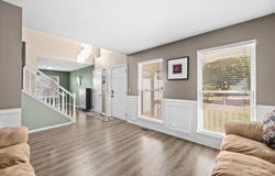 624 Jenna Drive, South Elgin, IL 60177