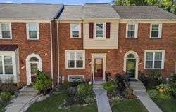 10 MACCONNACHY Square, BALTIMORE, MD 21207