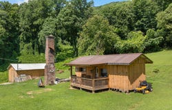 121 Sunshine Circle, LaFollette, TN 37766