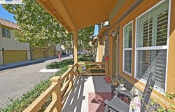 454 Persimmon Cmn, Livermore, CA 94551