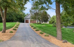 899 Rolling Bluff, Excelsior, MN 55331