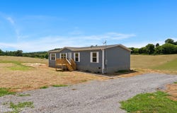 283 Thompson Rd, Madisonville, TN 37354