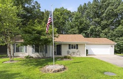 211 N Catamount Boulevard, Branson West, MO 65737
