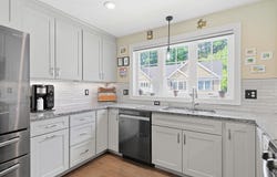 17 Cypress Circle, Exeter, NH 03833