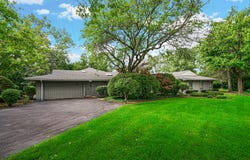 68 Graymoor Lane, Olympia Fields, IL 60461
