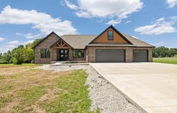 4411 S 154th Road, Bolivar, MO 65613