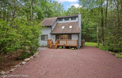 199 Cumberland Road, Pocono Pines, PA 18350