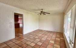 601 Wayland, Plainview, TX 79072