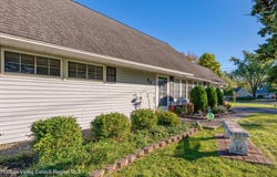 20 Meadowbrook Drive, Kingston, NY 12401