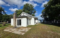 413 W Main Street, Spruce, MI 48762