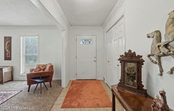 5600 Rolling Hills Drive, Olive Branch, MS 38654