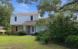 104 Gull Harbor Drive, Newport, NC 28570