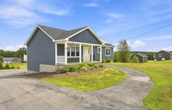 879 Blackstream Road, Hermon, ME 04401