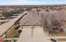 363 Armstrong Lane, Lavon, TX 75166