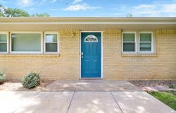 1736 Winne Drive, Manhattan, KS 66502