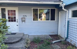 575 23rd St NE, Salem, OR 97301