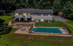 711 Lampkintown Road, HEATHSVILLE, VA 22432