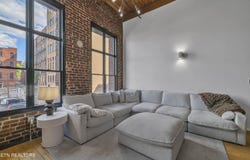 220 W Jackson Ave, Knoxville, TN 37902