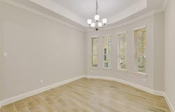 204 Maxwell Way, Austin, TX 78738