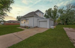 505 Sweezy, Halstead, KS 67056