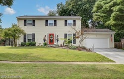 10206 Falling Tree Way, Louisville, KY 40223