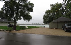 1909 Sandy Beach Rd, Clarion, IA 50525