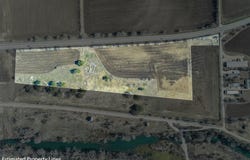 600 NW River Rd, Martindale, TX 78655