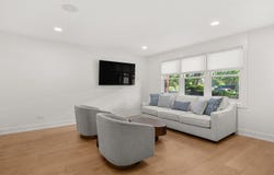 3936 Dundee Road, Northbrook, IL 60062