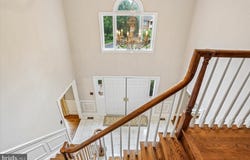899 LINGANORE DR, MCLEAN, VA 22102