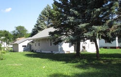 1504 Avenue H, Hawarden, IA 51023