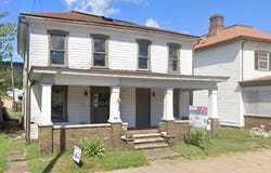 1315 Charles St, Wellsburg, WV 26070