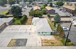 1808 N 20th Ave, Pasco, WA 99301