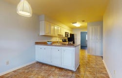 2611 Eisenhauer, San Antonio, TX 78209