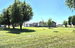 497 Burnham Rd, Yakima, WA 98908