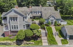 359 Hadley Drive, Trumbull, CT 06611