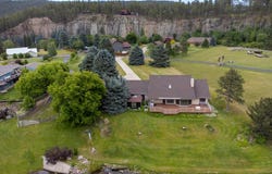 22907 FLUME LN, Rapid City, SD 57702