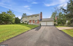 6412 LANCASTER, WARRENTON, VA 20187