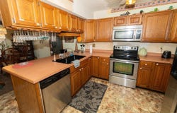 402 Clarinet Boulevard, Elkhart, IN 46516