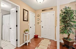 712 Shishir Road, Peculiar, MO 64078