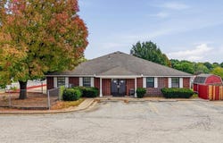 2641 S Hub Drive, Independence, MO 64055
