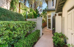 9606 Claiborne Square, La Jolla, CA 92037