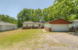 416888 E 1136 Road, Checotah, OK 74426