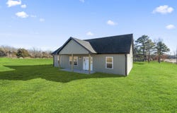 14765 E Whitetail Lane E, Stockton, MO 65785
