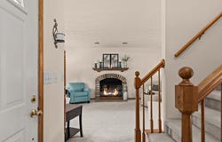 615 S WILD ROSE Lane, APPLETON, WI 54914