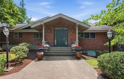 2072 Outlook Drive, Upper St Clair, PA 15241