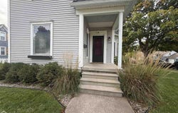 704 E Oliver Street, Owosso, MI 48867