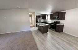22899 Byron Road, Crestline, CA 92325